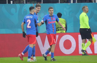 Probleme la FCSB »  Vali Crețu iese din echipă dacă nu se găsește urgent o rezolvare