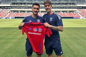 Doi spanioli au semnat cu Steaua și au pozat cu tricoul în Ghencea