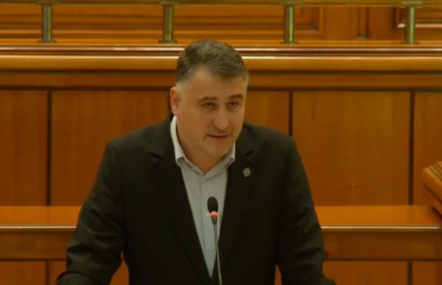 „Rușine să vă fie, sunteți disperați!” » Președintele Comisiei pentru Tineret și Sport, tiradă de acuzații în ședința Parlamentului: „Nu este legea lui Becali!”