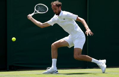 Surpriză imensă în prima zi la Wimbledon! Daniil Medvedev a fost eliminat