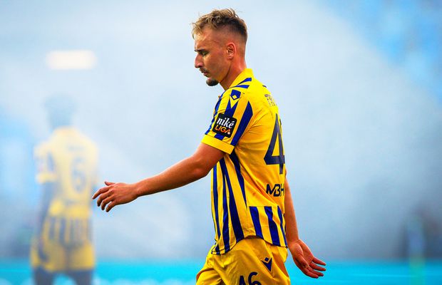 UEFA a exclus două echipe din ediția următoare a cupelor europene! Lyon și Crystal Palace, amânate