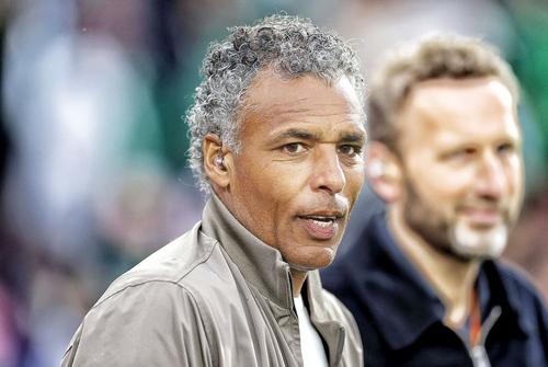 Fostul atacant olandez Pierre van Hooijdonk/ Foto: Imago
