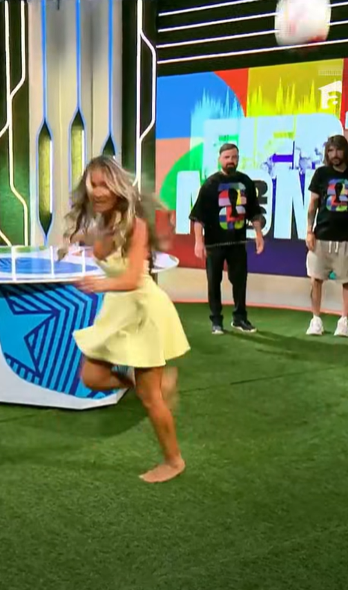 „Diana-braziliana” a onorat pariul pierdut cu Dan Alexa, în direct la TV: „Băi, dar le face! Eu nu am crezut”