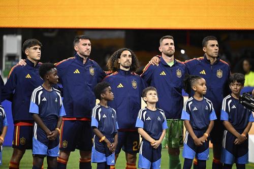Marc Cucurella (mijloc) abia a ajuns la Real Madrid și deja provoacă Barcelona // foto: Imago Images