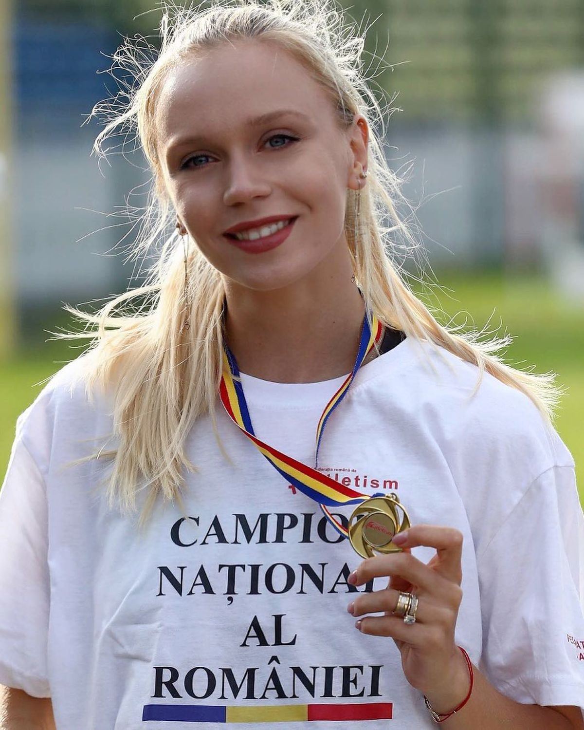 FOTO Marina Baboi, cea mai tare pe pistă și pe Instagram! Are aproape 200 de medalii și are apariții incendiare