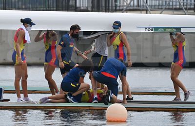 „Ca sa ajungi la fericire, trebuie să-ți umpli papucii de tristețe!” » Ce au spus româncele după finala de la canotaj