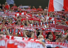 Fanii lui Dinamo râd de rivalii de la FCSB și Universitatea Craiova » Cum au făcut bani după eliminările din Conference League: „Prea ne doreau dispariţia”
