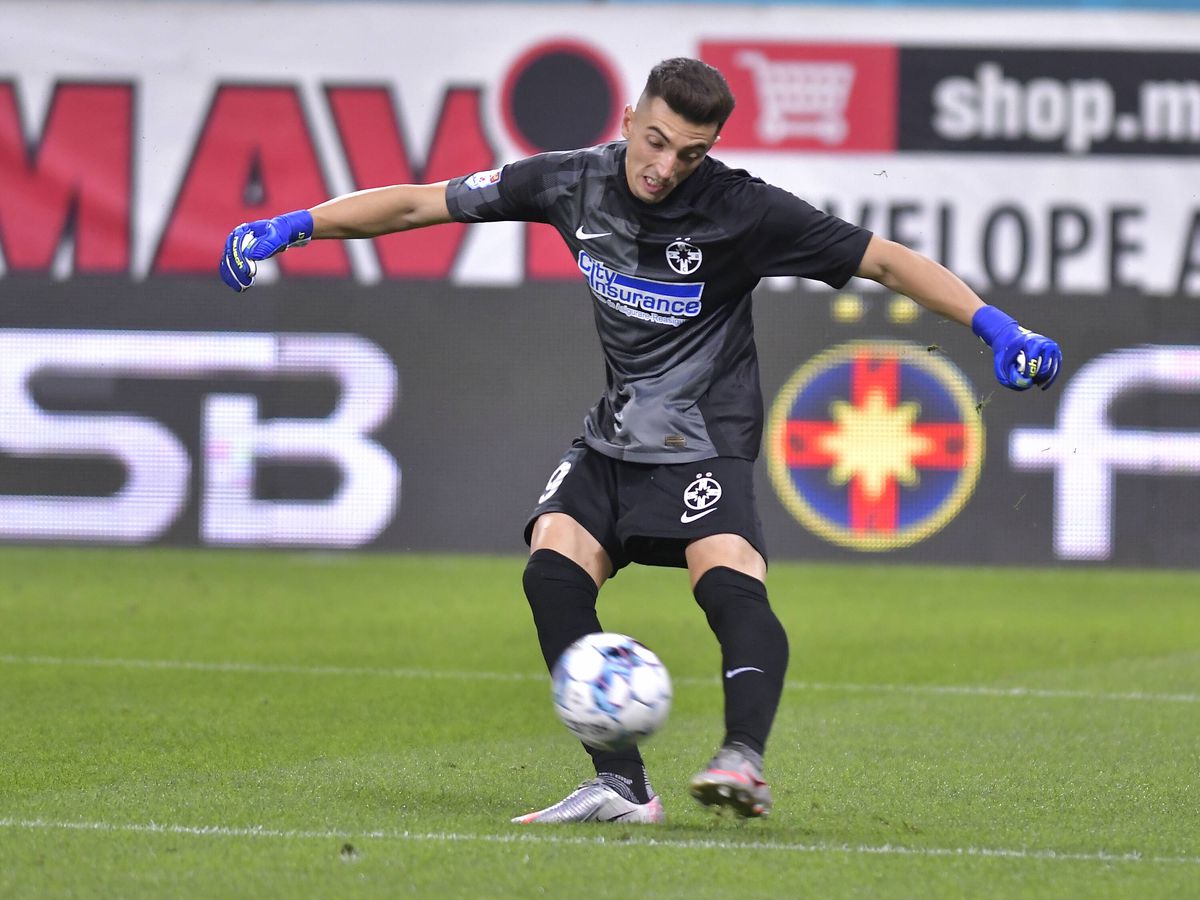 Andrei Vlad, făcut praf în direct: „Gigi, ți-a luat 3 ani să-ți dai seama că nu e portar de FCSB? Eu am văzut din prima zi!”