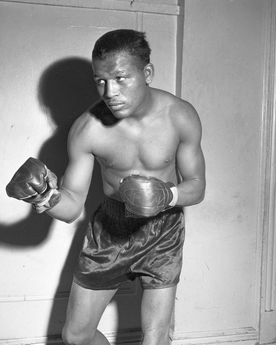 Sugar Ray Robinson deține a treia serie de invincibilitate din istoria boxului „Părinte, nu urc în ring, am visat că-l omor!”