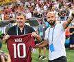Gica Hagi (55 de ani) a avut parte de o surpriză plăcută pe Arena Națională, înaintea meciului Rapid - Farul, din etapa cu numărul 3 a Ligii 1. Foto: Cristi Preda