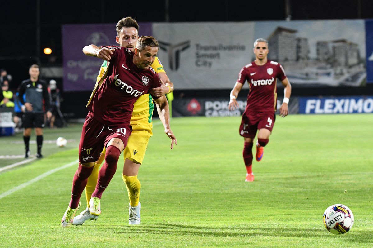 CFR Cluj - CS Mioveni 4-2 » Victorie atipică pentru Dan Petrescu