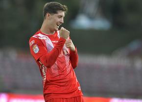 Cum comentează Miculescu transferul la FCSB: „Nu mi s-a transmis nimic oficial. Pentru asta m-am apucat de fotbal, să ajung la un nivel înalt”