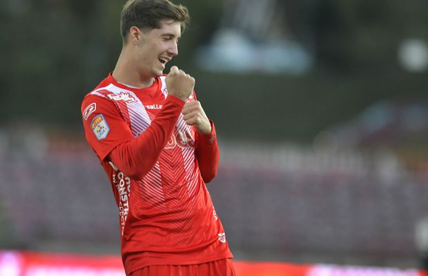 Cum comentează Miculescu transferul la FCSB: „Nu mi s-a transmis nimic oficial. Pentru asta m-am apucat de fotbal, să ajung la un nivel înalt”