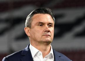 Îl ia la rost la Cristi Balaj, după declarațiile despre accidentarea lui Debeljuh: „Bă, nu și-a sucit genunchiul la sapă! Incredibil!”