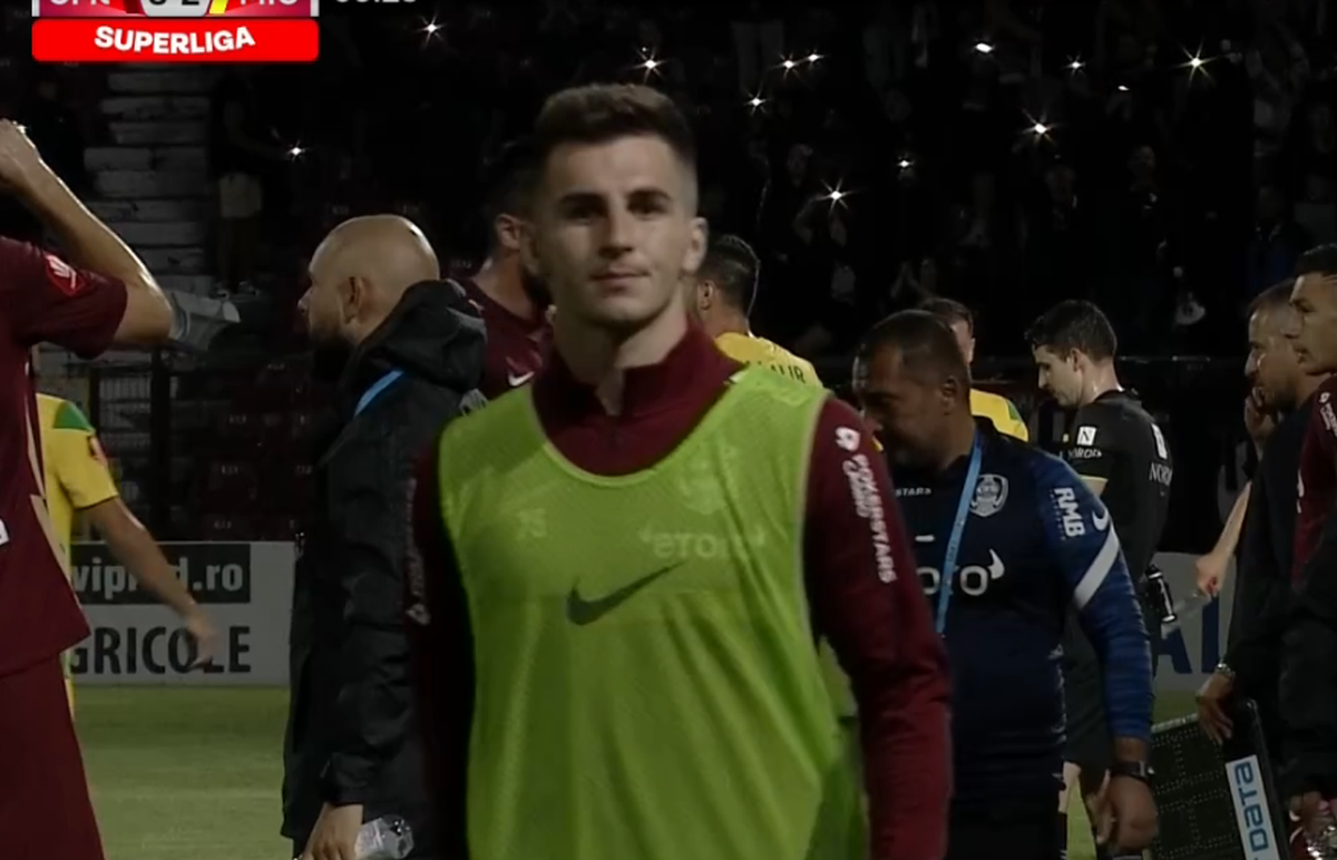 CFR Cluj - CS Mioveni, întrerupt circa 40 de minute din cauza defectării instalaţiei de iluminat » Dacă se stingea din nou, gazdele ar fi pierdut meciul la „masa verde”