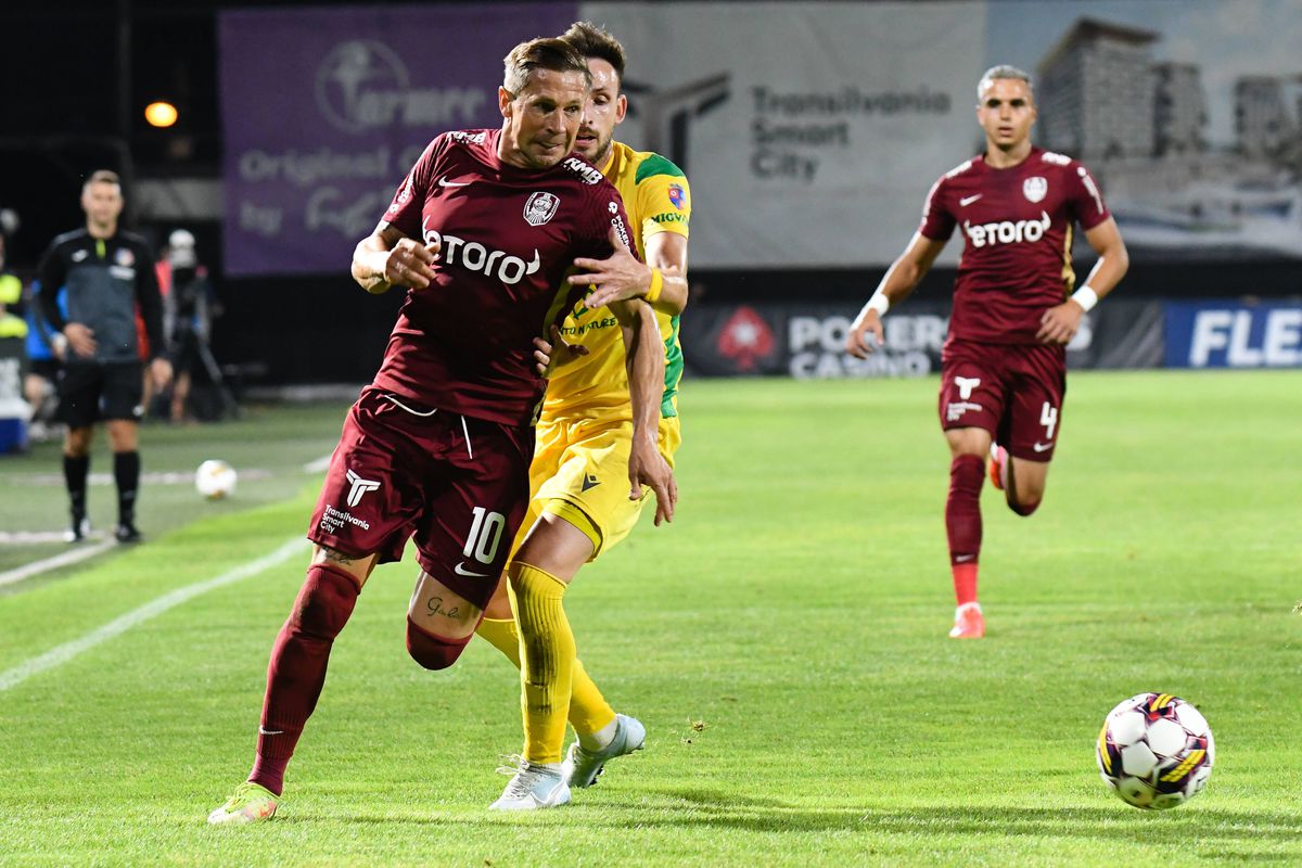 CFR Cluj - CS Mioveni 4-2 » Victorie atipică pentru Dan Petrescu
