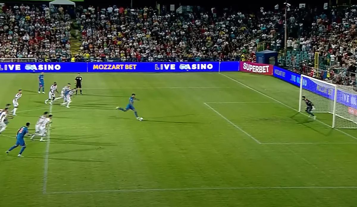 Penalty-ul lui Florinel Coman trebuia repetat! Detaliul care a fost ignorat de „central” + De ce VAR nu a putut interveni