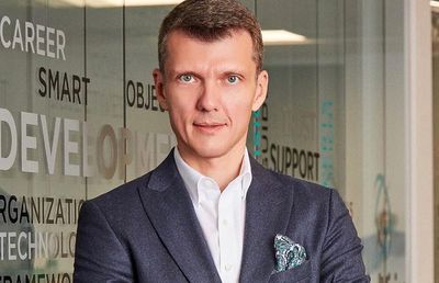 Unul dintre oamenii care vor să bage la bani la Dinamo iese în față » Detalii de la negocieri: „Încerc să înțeleg și să ajut”