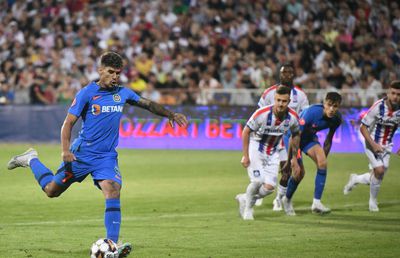 Penalty-ul lui Florinel Coman trebuia repetat! Detaliul care a fost ignorat de „central” + De ce VAR nu a putut interveni