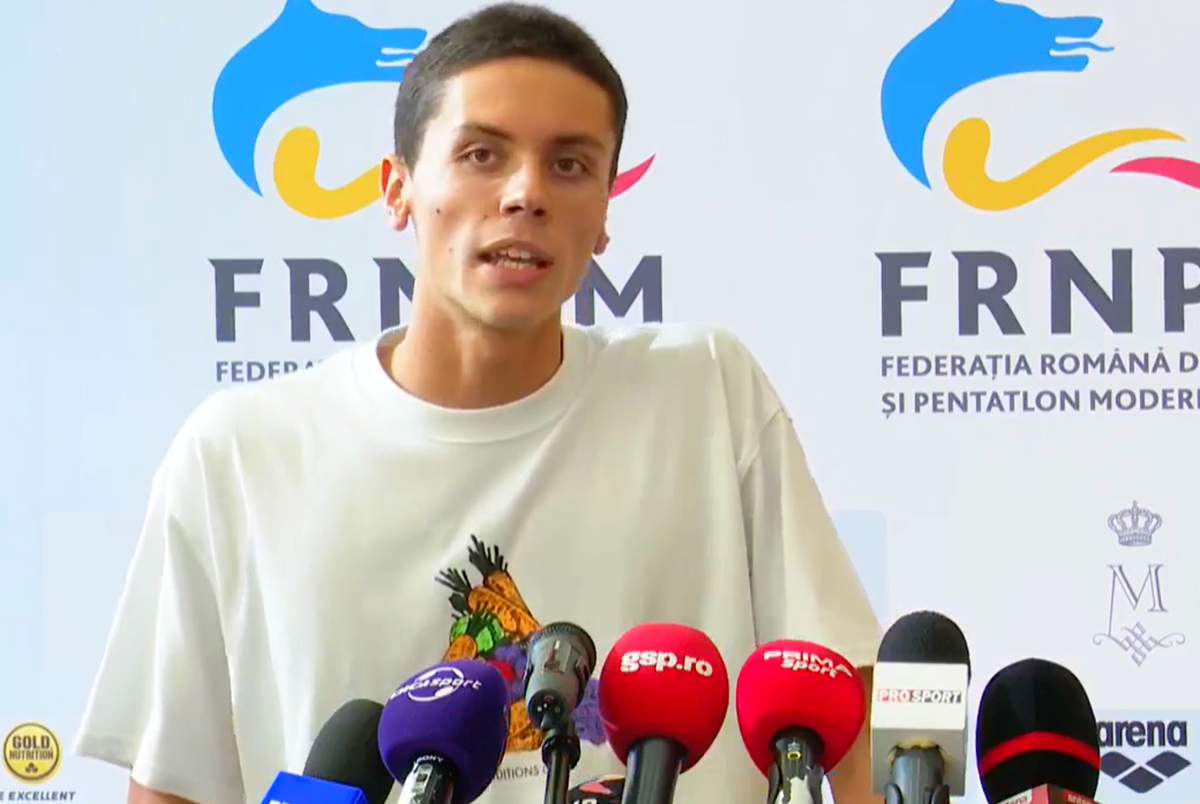 David Popovici a revenit în România » Discurs excepțional: „Îmi pare rău dacă vă așteptați la altceva. Aș vrea să închei cu un citat al lui Earl Nightingale”