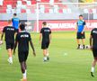 FCSB a intrat în focurile meciului cu Maccabi Tel Aviv, returul turului secund de Champions League. La antrenamentul de astăzi, buna dispoziție a fost la ea acasă. Foto: Ionuț Iordache (GSP)