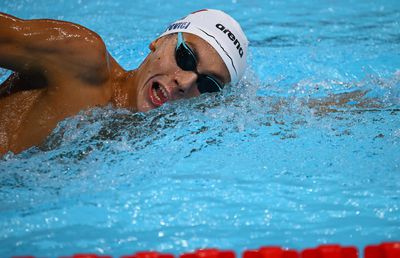 Presa din Ungaria jubilează după ce sportivul lor s-a calificat în fața lui David Popovici