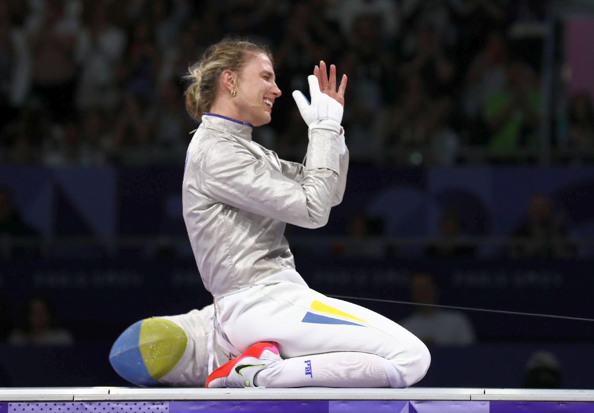 Vă mai amintiți de sportiva din Ucraina descalificată fiindcă n-a dat mâna cu rivala rusoaică? A luat medalie la Jocurile Olimpice și a ținut să transmită un mesaj întregii lumi