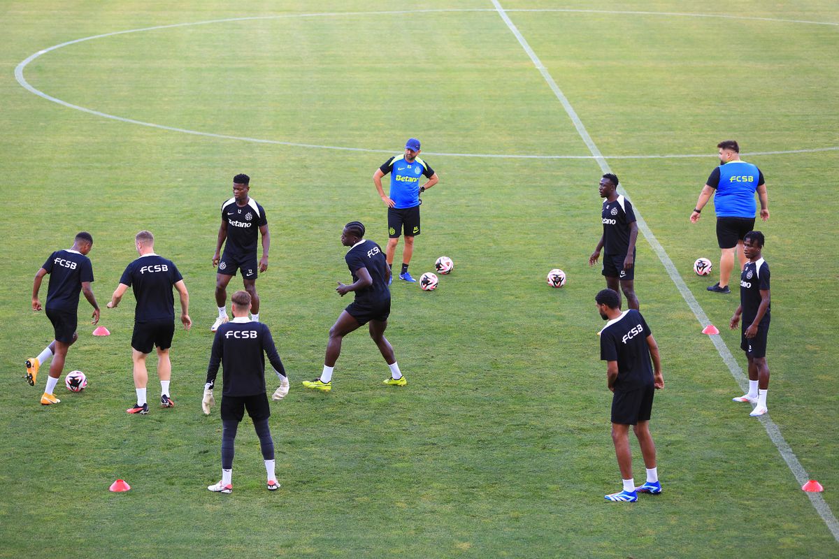 Antrenament FCSB înaintea returului cu M. Tel Aviv