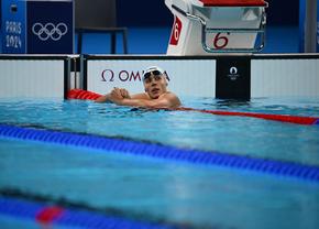 David Popovici a terminat pe locul al doilea în semifinala sa de la 100 metri liber! E în finală cu al cincilea timp