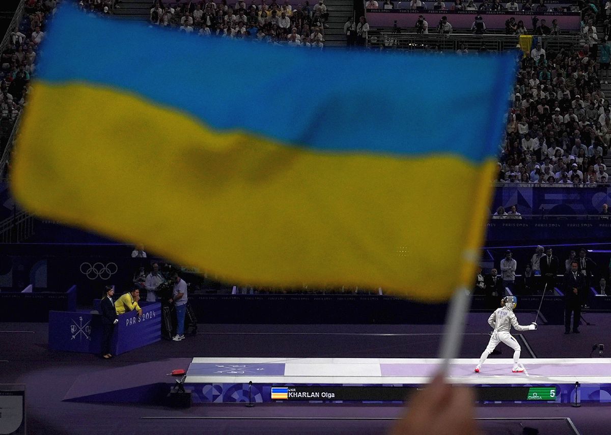 Vă mai amintiți de sportiva din Ucraina descalificată fiindcă n-a dat mâna cu rivala rusoaică? A luat medalie la Jocurile Olimpice și a ținut să transmită un mesaj întregii lumi