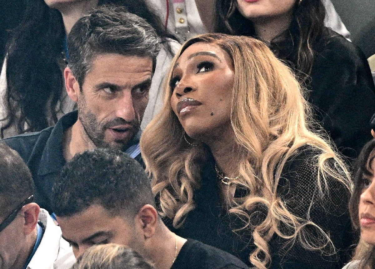 Serena Williams a urmărit de lângă Nadia Comăneci marea finală de la gimnastică » Imagini din Bercy Arena și ce au vorbit cele două: „I-am explicat cum e”