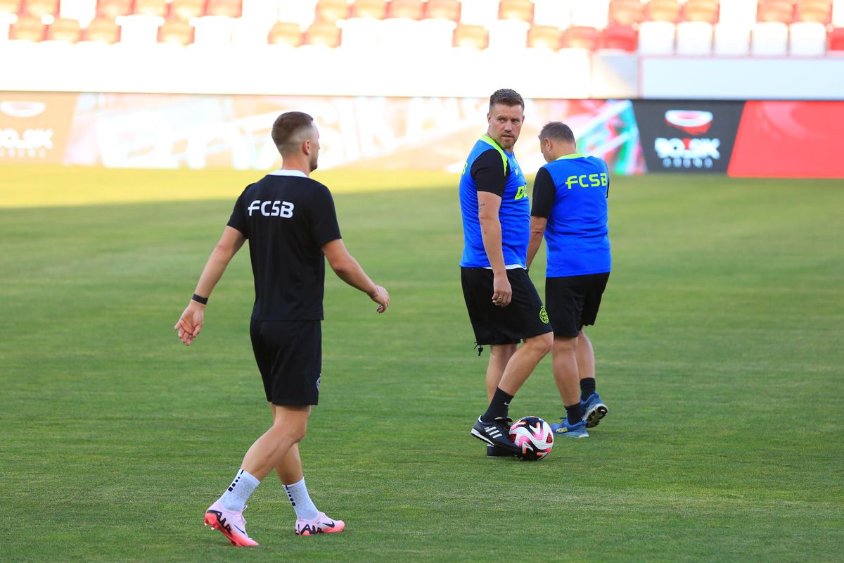 Antrenament FCSB înaintea returului cu M. Tel Aviv