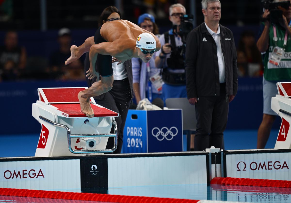 Presa din Ungaria jubilează după ce sportivul lor s-a calificat în fața lui David Popovici