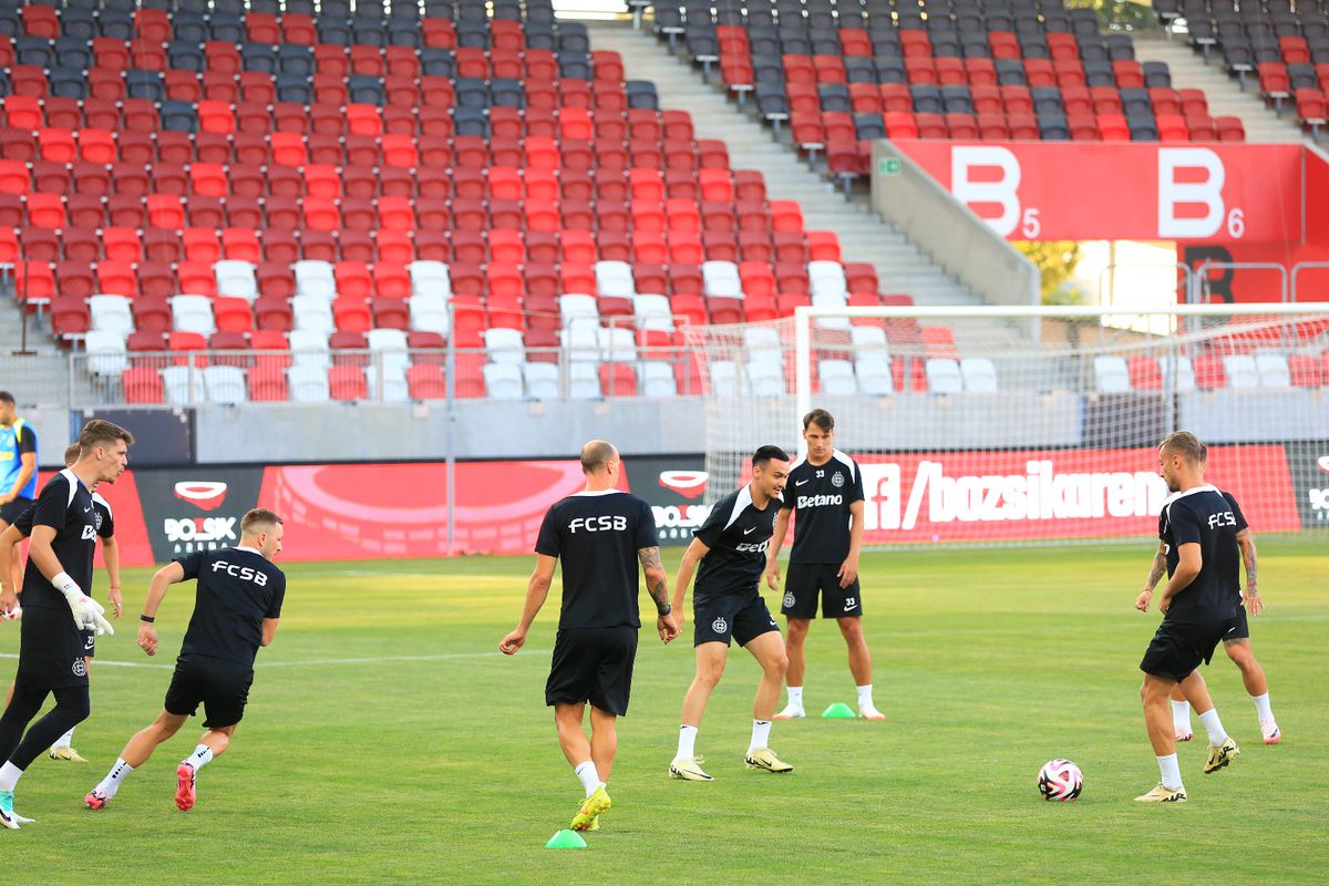 Antrenament FCSB înaintea returului cu M. Tel Aviv