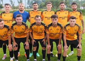 Scandal la o echipă din Liga a 2-a cu câteva zile înainte de startul campionatului » Antrenorul acuzat de un fotbalist: „Și-a bătut joc de oameni cu familii și copii! Sunt nevoit să o iau pe alte drumuri”