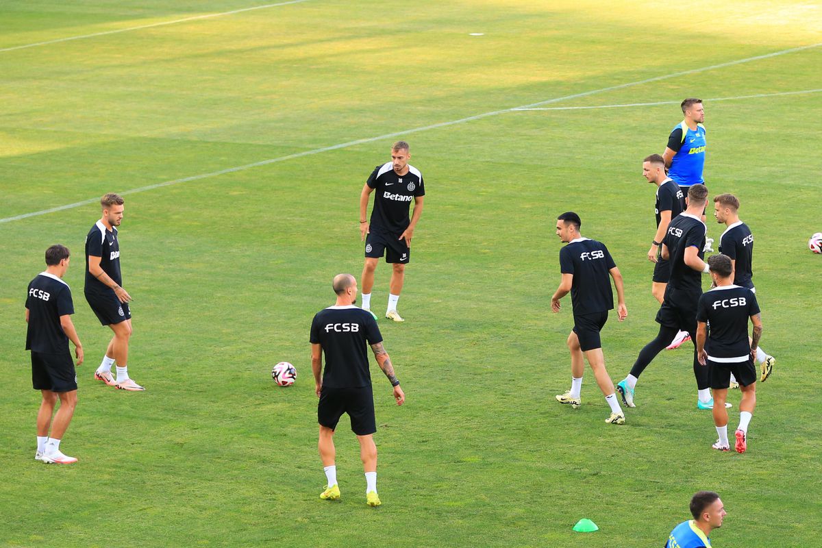 Antrenament FCSB înaintea returului cu M. Tel Aviv