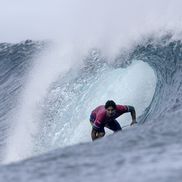 Gabriel Medina la surf - Jocurile Olimpice 2024 - foto: Guliver/gettyimages