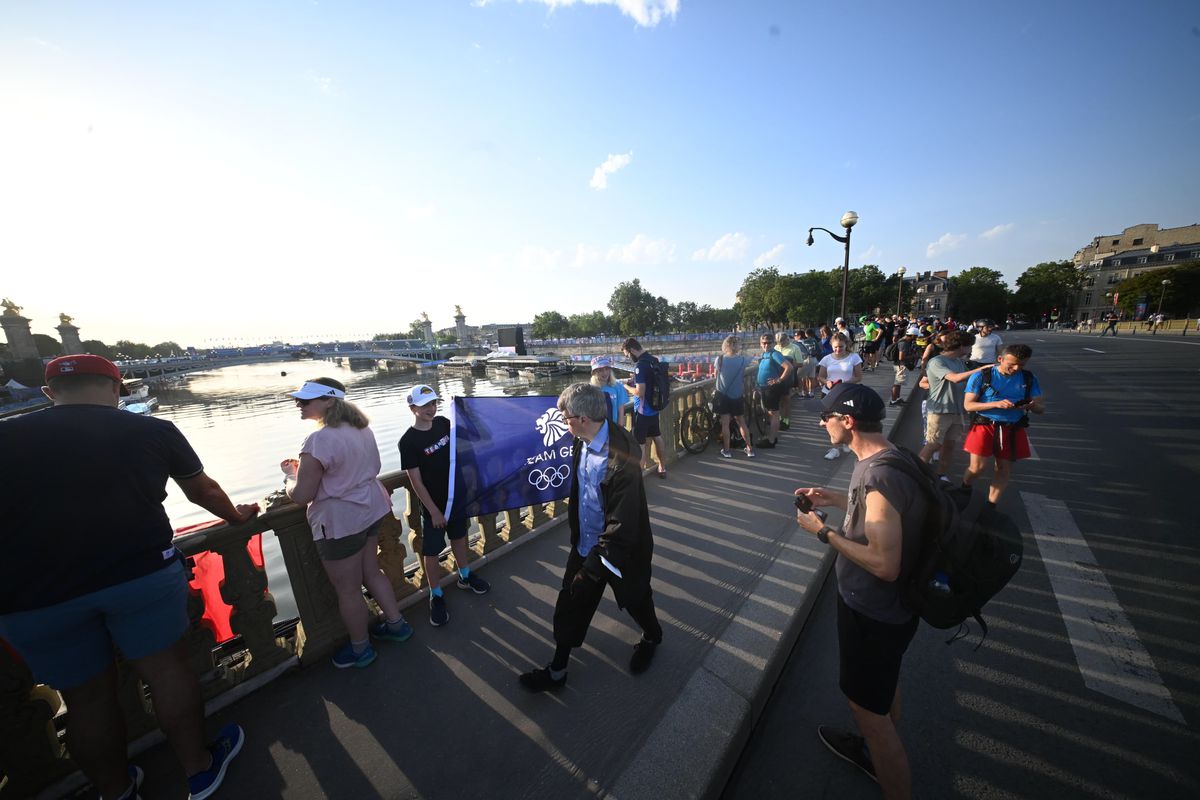 Proba masculină de triatlon, programată marţi, amânată pentru miercuri