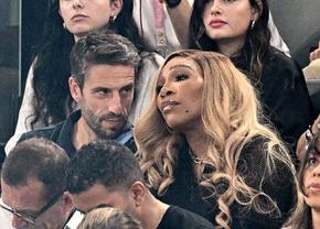 Serena Williams a urmărit de lângă Nadia Comăneci marea finală de la gimnastică: » Imagini din Bercy Arena și ce au vorbit cele două: „I-am explicat cum e”