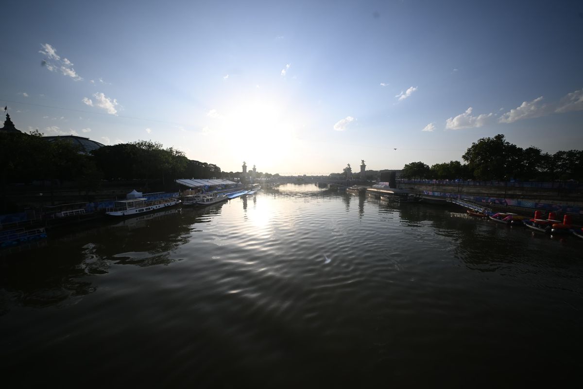 Proba masculină de triatlon, programată marţi, amânată pentru miercuri