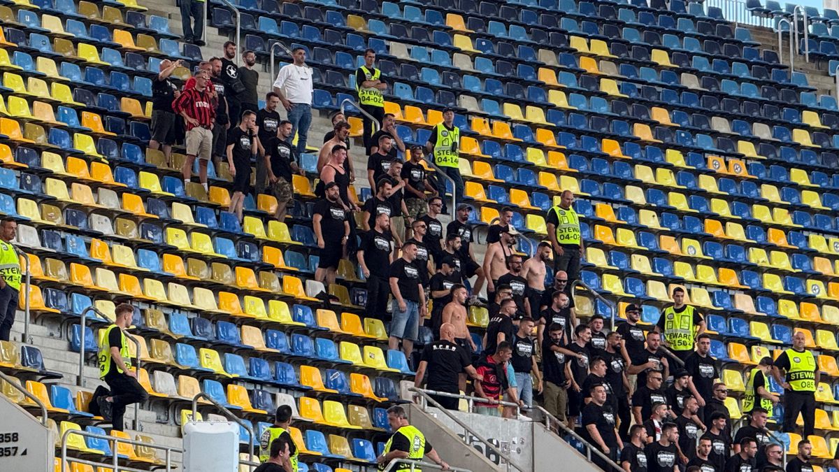 Suporterii lui Shkendija au ajuns la Arena Națională