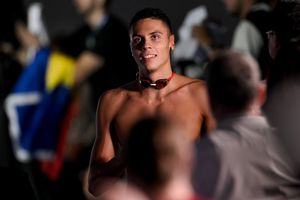 David Popovici s-a calificat în semifinalele la 100 metri liber la Campionatele Mondiale de Natație de la Singapore