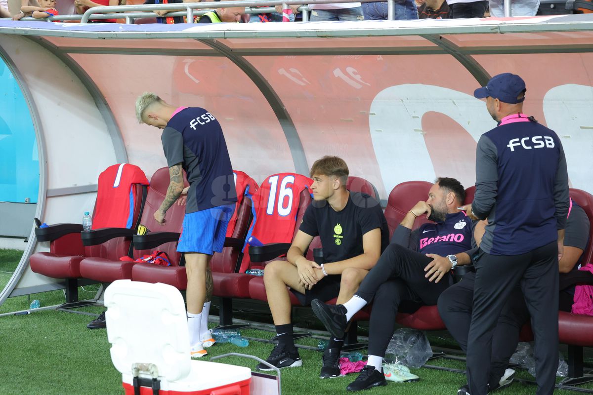 Inamicul numărul 1 al suporterilor FCSB: scuipat și înjurat!