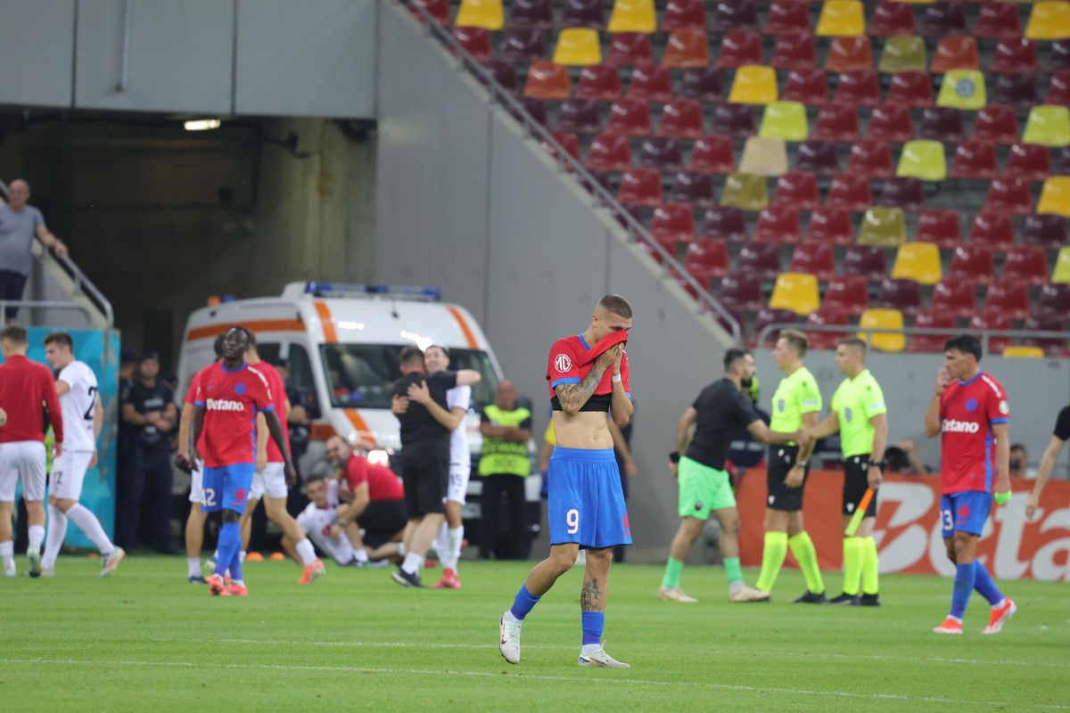 Imagini din finalul meciului FCSB - Shkendija