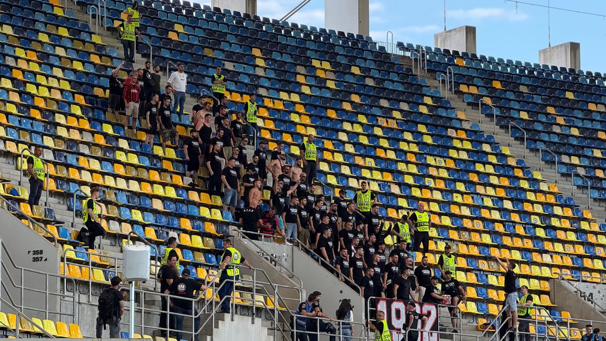 Suporterii lui Shkendija au ajuns la Arena Națională