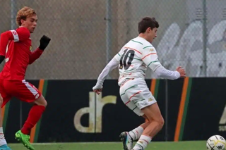 CFR Cluj transferă din Italia: contract până în 2029 pentru noul fundaș dreapta!