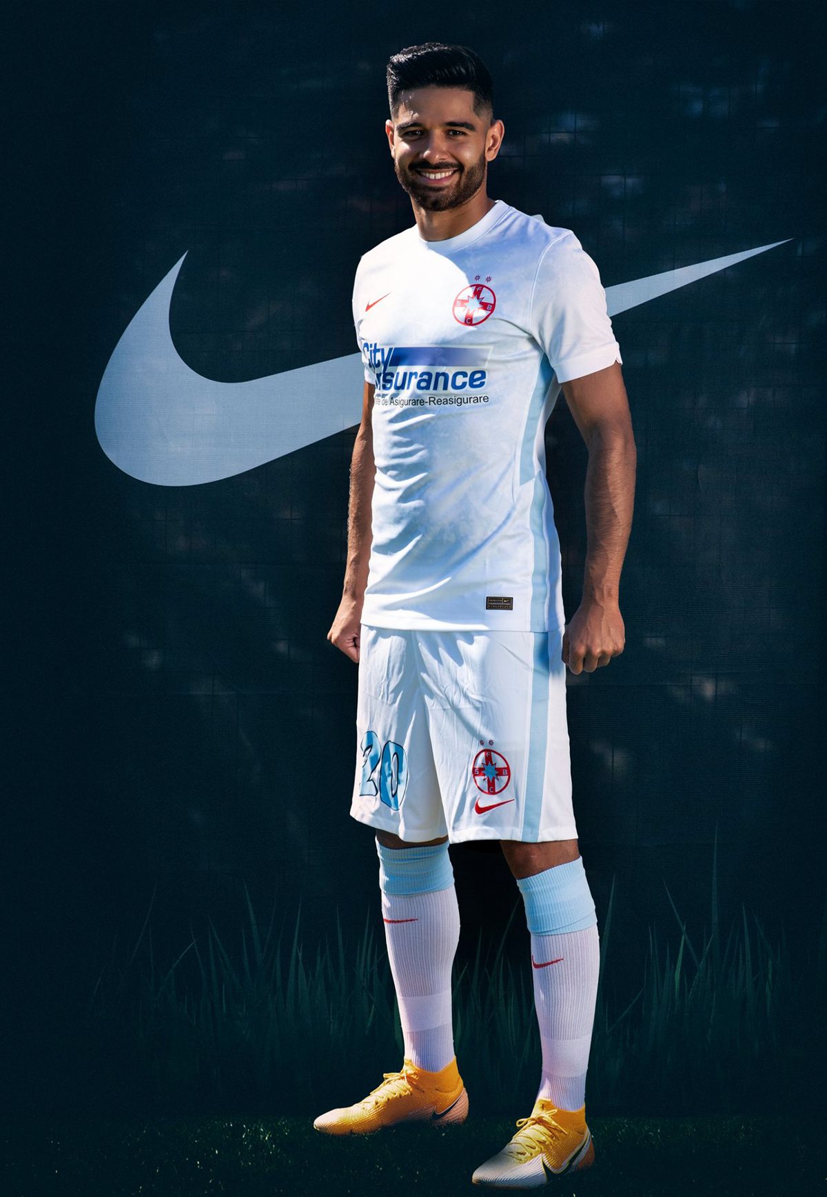 GALERIE FOTO FCSB îşi inaugurează echipamentul de deplasare la meciul de acasă cu Viitorul!