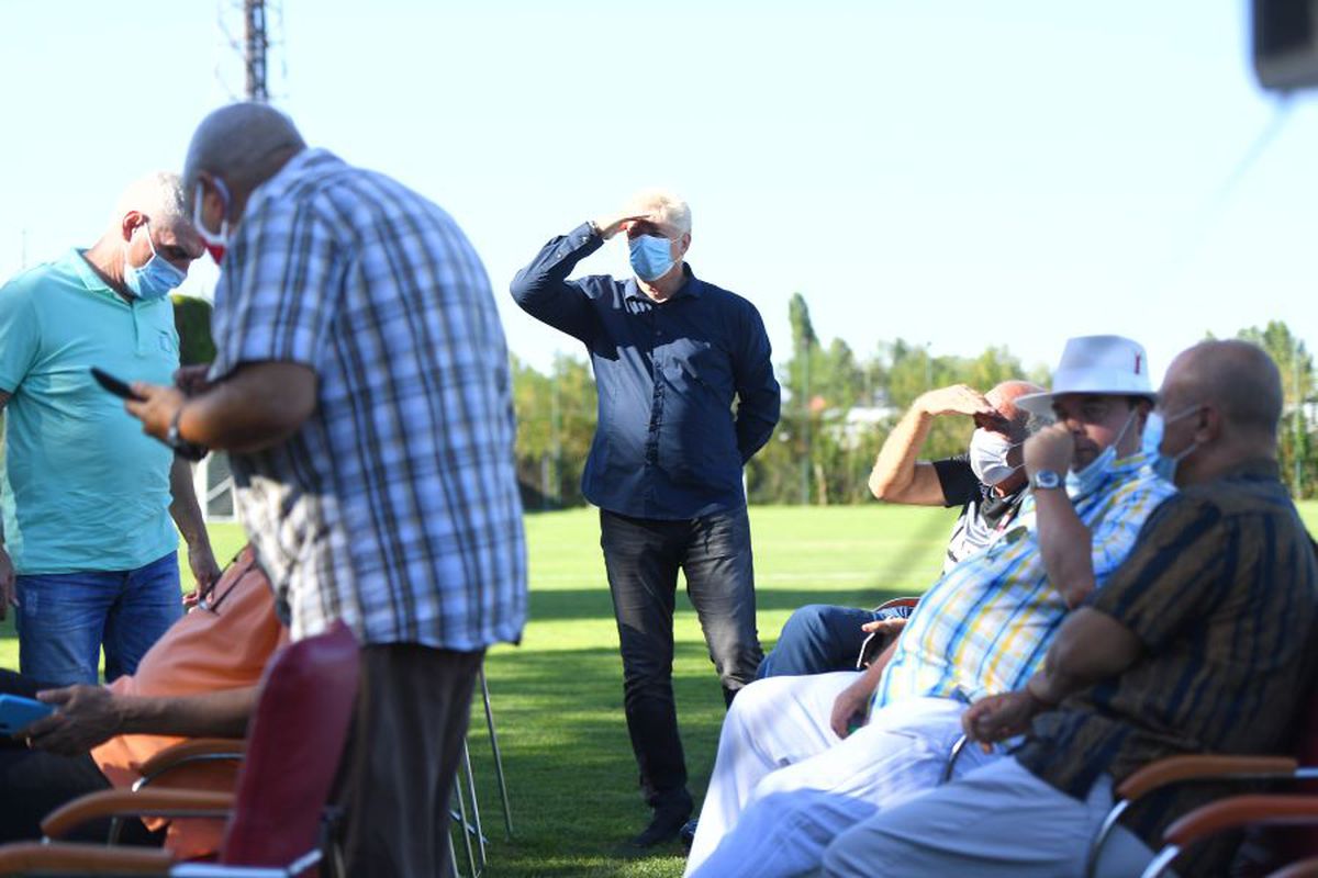 DINAMO. EXCLUSIV Asta e noua ordine din club: Contra, peste Cortacero, agentul lui Morata se implică la transferuri + cine e «Eminenţa cenuşie» a proiectului