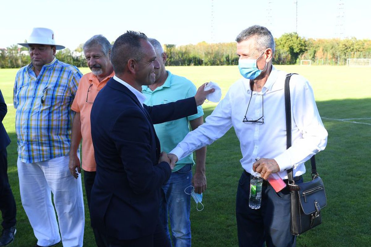 DINAMO. Două transferuri din 3 au căzut! Contra a anunțat cu cine mai discută dintre Țucudean, Manea și Anton