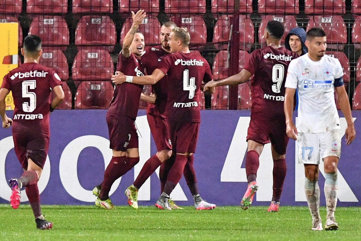 Ovidiu Ceclan > Edi Iordănescu » Note după derby-ul în care FCSB a fost UMILITĂ: antrenorul și 9 jucători ai roș-albaștrilor, corijenți la Cluj!